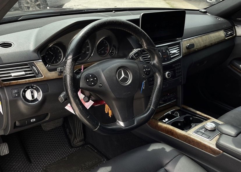 10 BENZ E350 HK全景天窗快播安卓機快控定速恆溫  第2張相片