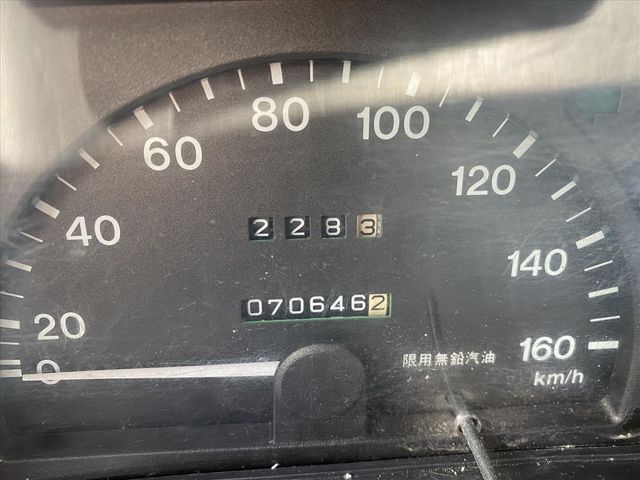 12年~只跑7萬~心動不如馬上行動  第4張相片