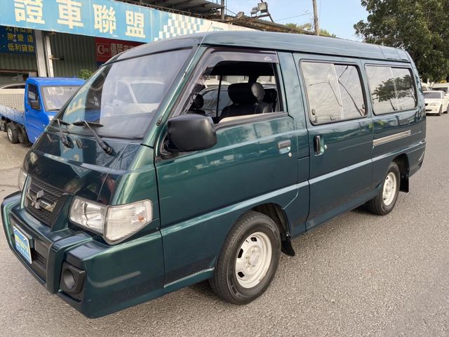 16年~正八人座~載人載貨都OK  第9張相片
