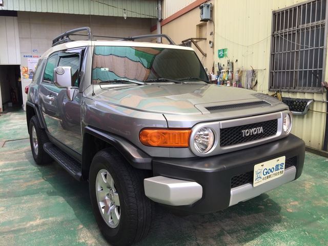 2009年Toyota FJ 員通4X4 實車實價  第1張相片