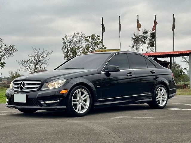 Mercedes-Benz/賓士 C250  第2張相片