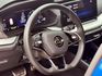 售2022年 SKODA OCTAVIA COMBI 2.0 4X4 原鈑件 跑3.2萬 原廠保固中 藍色 可認證 精品改裝 配合鑑定試車全額貸 桃園八德 0987707884汪  第7張縮圖