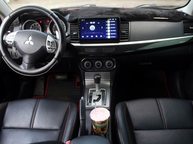 Mitsubishi Lancer  第1張相片