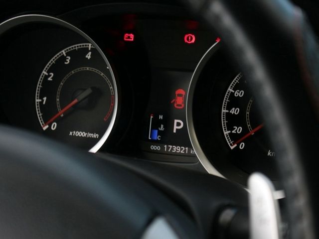 Mitsubishi Lancer  第14張相片