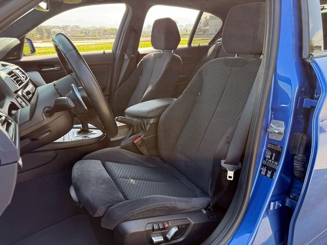 BMW/ 寶馬 120i M Sport  第13張相片