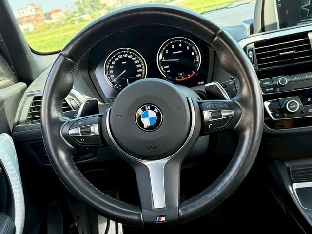 BMW/ 寶馬 120i M Sport  第16張相片