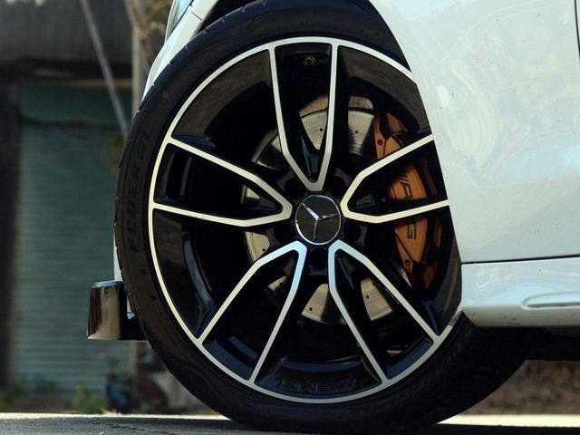 Mercedes-Benz/賓士 C200  第13張相片