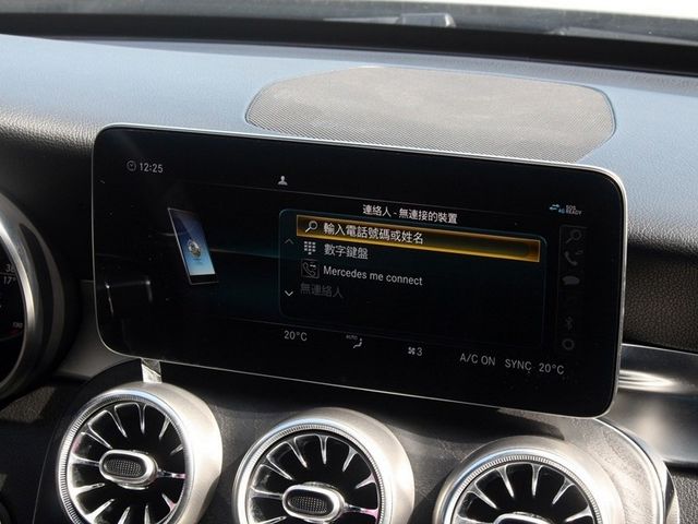 Mercedes-Benz/賓士 C200  第15張相片