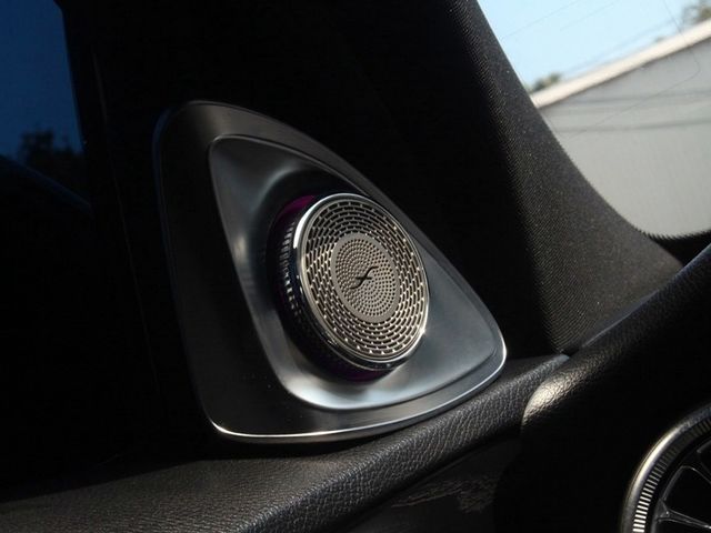 Mercedes-Benz/賓士 C200  第18張相片