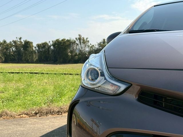 Toyota Prius  第8張相片