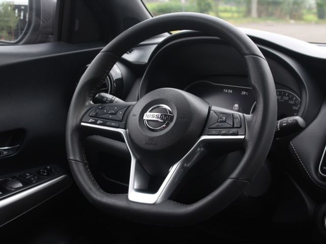 Nissan  2019款  Kicks 1.5智行旗艦版 灰色   里程:10.3萬 無待修  0987707884 汪  第16張相片