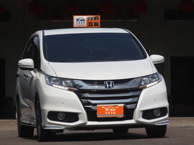 Honda 2019款  Odyssey 2.4 Elite七人座 白色 原鈑件 認證車 里程:5.萬 無待修  0987707884 汪  第4張相片