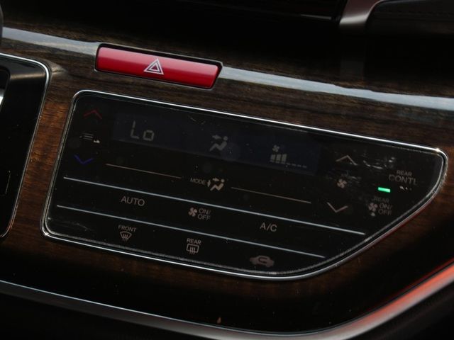 Honda 2019款  Odyssey 2.4 Elite七人座 白色 原鈑件 認證車 里程:5.萬 無待修  0987707884 汪  第13張相片