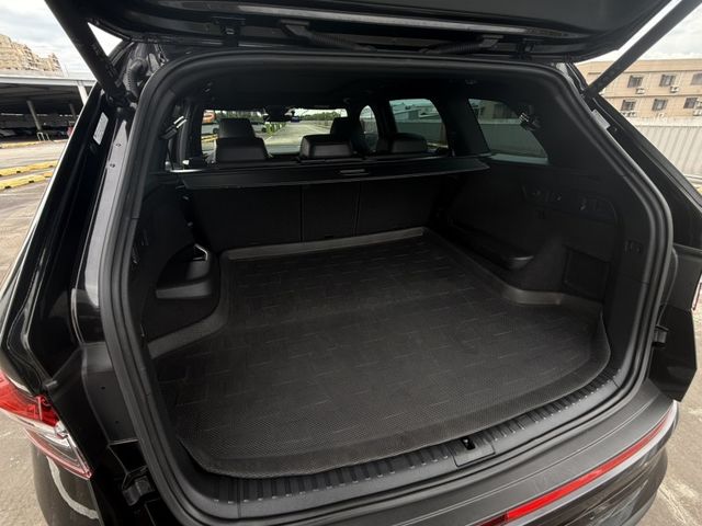 Skoda 2022款  Kodiaq RS 黑色 原鈑件 認證車 里程:5.2萬 無待修  0987707884 汪  第15張相片
