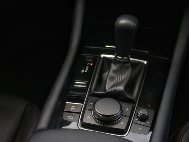 Mazda 2023款   Mazda 3 4D 20S Signature白色  認證車 里程:4.9萬 無待修  0987707884 汪  第2張相片