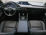 Mazda 2023款   Mazda 3 4D 20S Signature白色  認證車 里程:4.9萬 無待修  0987707884 汪  第11張縮圖