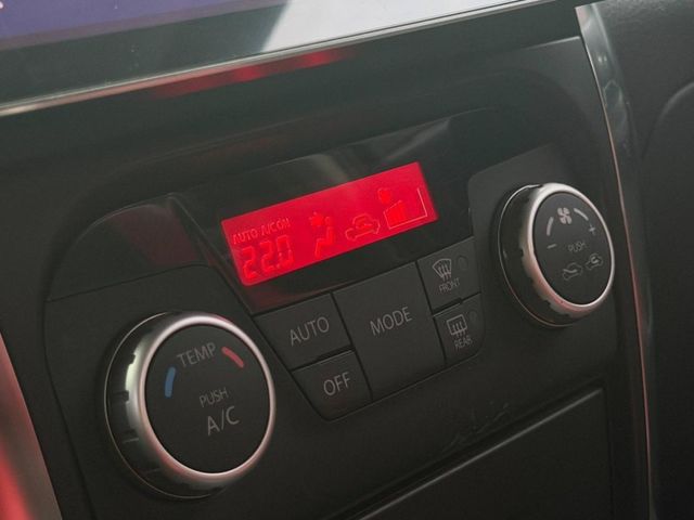 Suzuki 2012款  Suzuki SX4 1.6 黑色 改裝品:升級19吋正鍛鋁圈.正BREMBO四活塞卡鉗.garage避震器.LED魚眼頭燈.12吋安卓機  里程:15萬 無待修  0987707884 汪  第14張相片