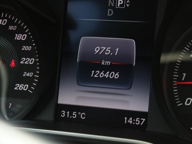 Mercedes-Benz 2014款  C300 4MATIC AMG 白色 原鈑件 認證車 里程:12.6萬 無待修  0987707884 汪  第11張相片
