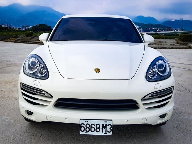 Porsche 保時捷 凱燕 Cayenne 柴油 選配 實跑6萬(謝謝售出)  第1張相片