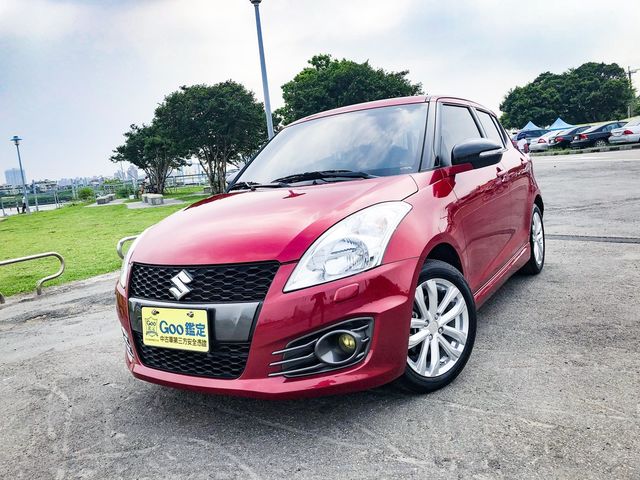 KS高昇 17年 SUZUKI SWIFT 原廠保固中 原廠升級運動套件 超少跑  第1張相片