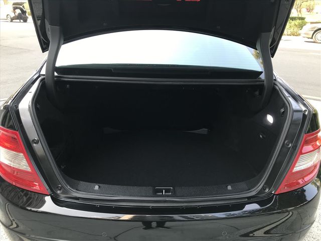 BENZ C200  第3張相片
