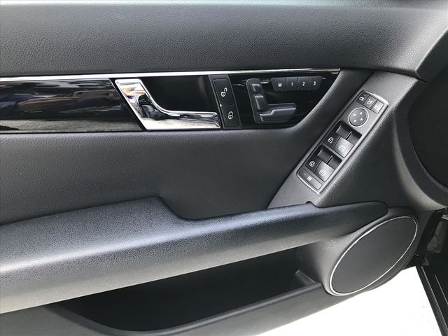 BENZ C200  第11張相片