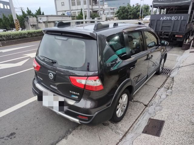 小型休旅 空間大 便宜大碗 實車實價 裡程保證  第9張相片