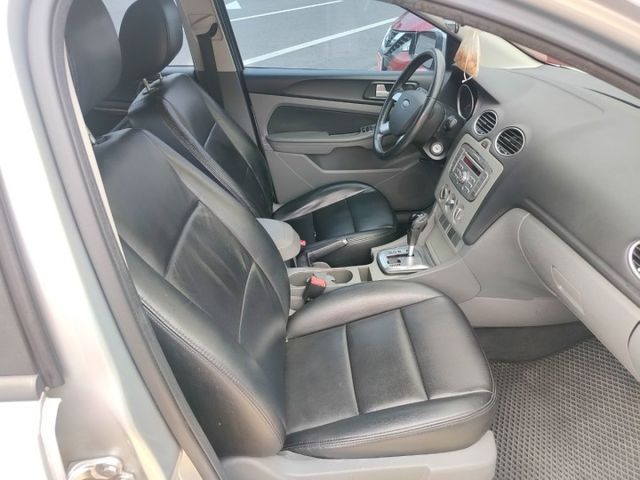 夏日炎炎 冬日寒風 小車可為您擋風遮雨 實車實價 裡程保證  第4張相片