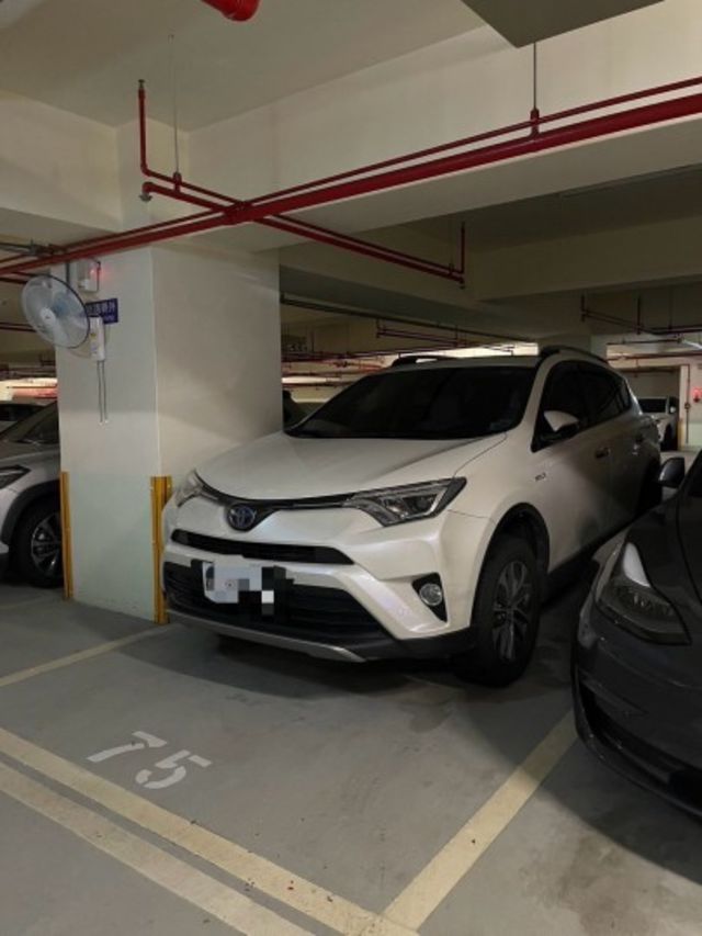 RAV4  第1張相片