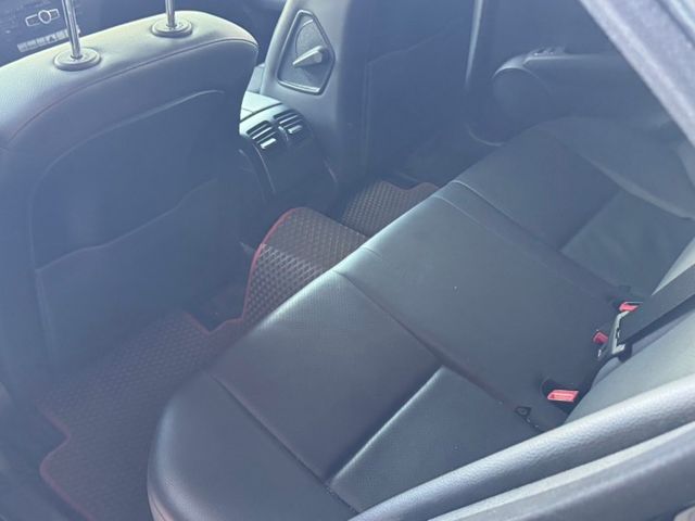 一手車 前車主很顧車 內裝和外觀都很美麗  第4張相片