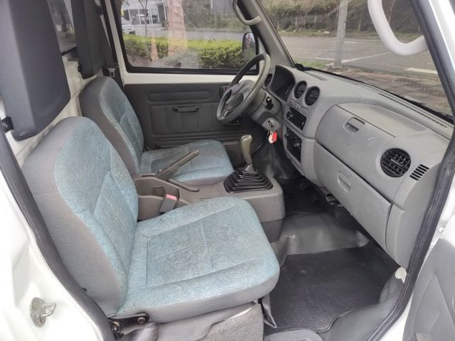 VERYCA貨車  第3張相片