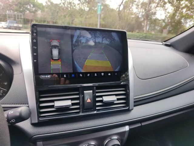 YARIS  第8張相片