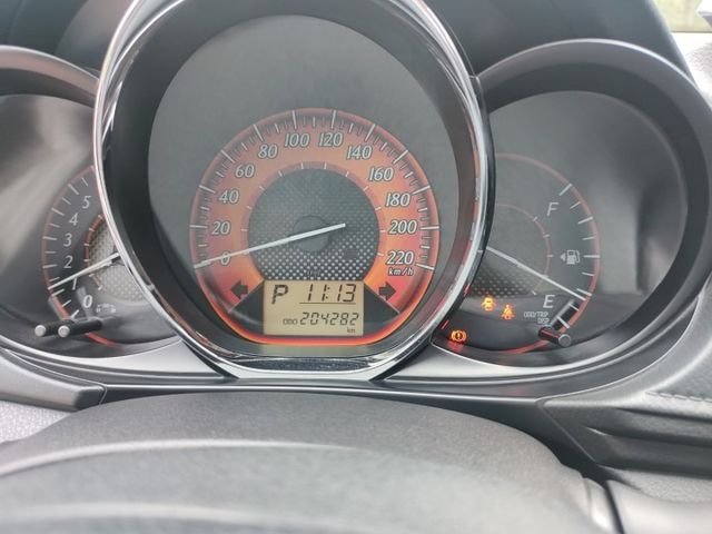 YARIS  第9張相片