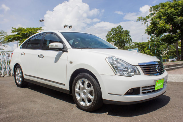 【★2010年NISSAN Blue bird 2.0 ，低耗油車款  第1張相片
