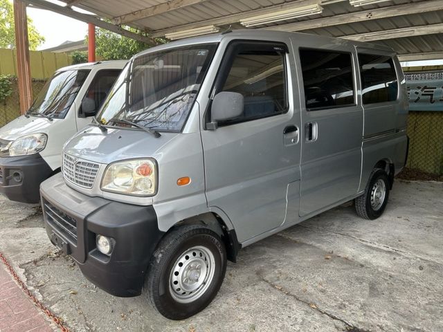 Mitsubishi Varica  第1張相片