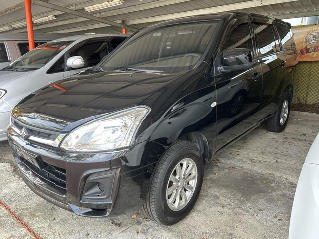 Mitsubishi Zinger  第1張相片