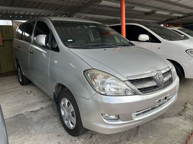 Toyota Innova  第1張相片