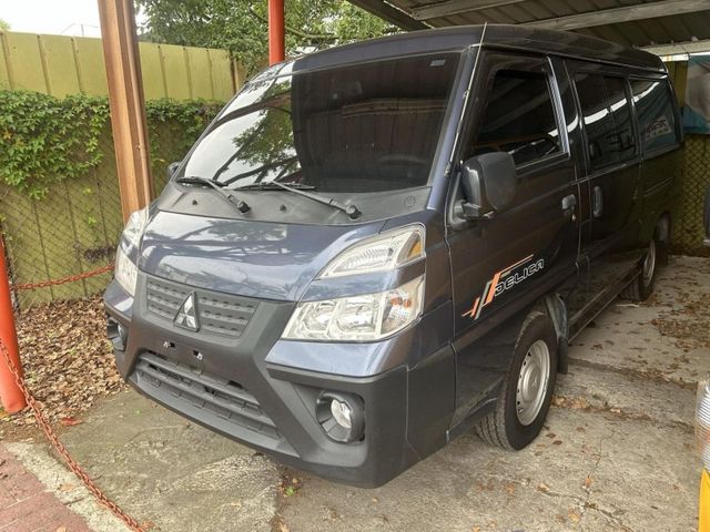 Mitsubishi Delica  第1張相片