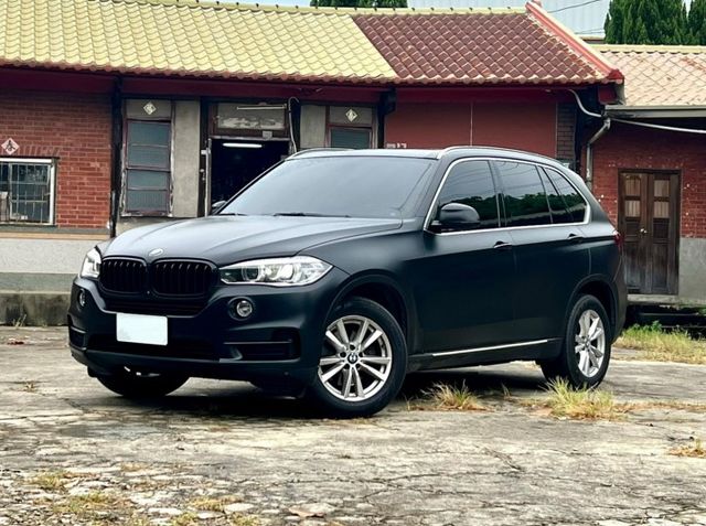 Bmw 寶馬x5 價格為100萬 500萬中古車的價格 Findcar 找車網