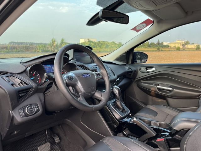 2015年 KUGA 1.5 灰色 渦輪引擎 省油有力 認證車 全車原版件 里程保證 好車推薦  第3張相片