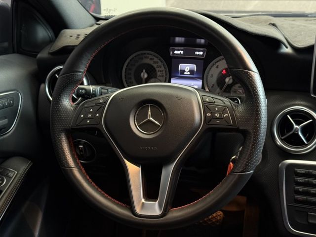 2014年出廠  A200 認證車 里程保證 電動座椅 全景天窗 實車實價 可貸款 歡迎試乘  第9張相片