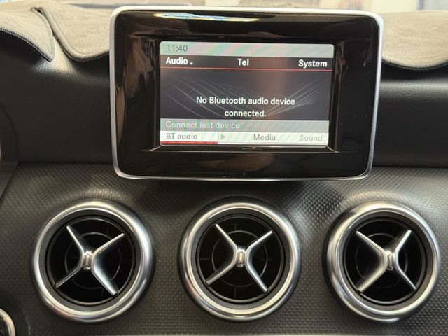 2014年出廠  A200 認證車 里程保證 電動座椅 全景天窗 實車實價 可貸款 歡迎試乘  第17張相片