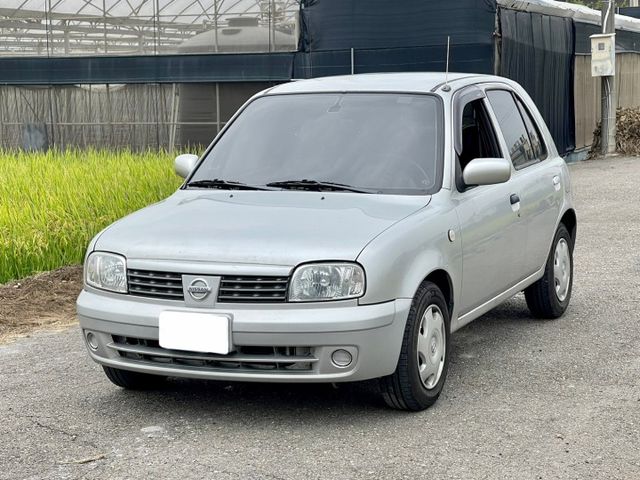 三隻小豬車坊~實車實價 2006年 日產 MARCH 銀色 1.3L 僅跑7萬多公里 原版件 里程保證 好車推薦  第1張相片