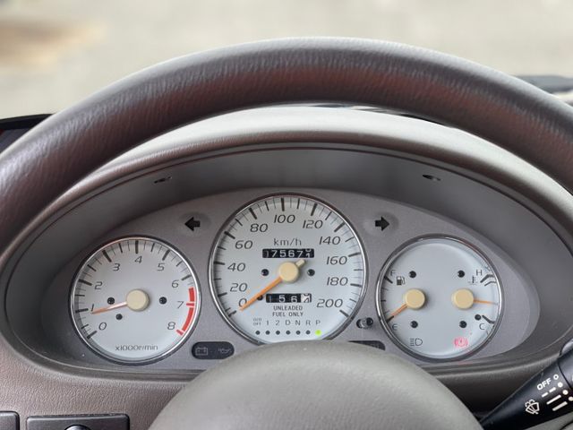 三隻小豬車坊~實車實價 2006年 日產 MARCH 銀色 1.3L 僅跑7萬多公里 原版件 里程保證 好車推薦  第3張相片
