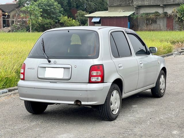 三隻小豬車坊~實車實價 2006年 日產 MARCH 銀色 1.3L 僅跑7萬多公里 原版件 里程保證 好車推薦  第14張相片