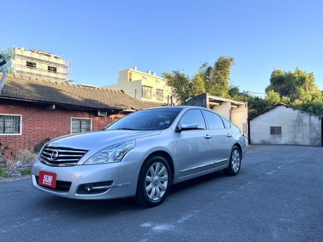2010年 日產 TEANA 銀色 2.5 旗艦版 里程保證 實車實價 倒車顯影 i-key 定速巡航 電動座椅  第1張相片