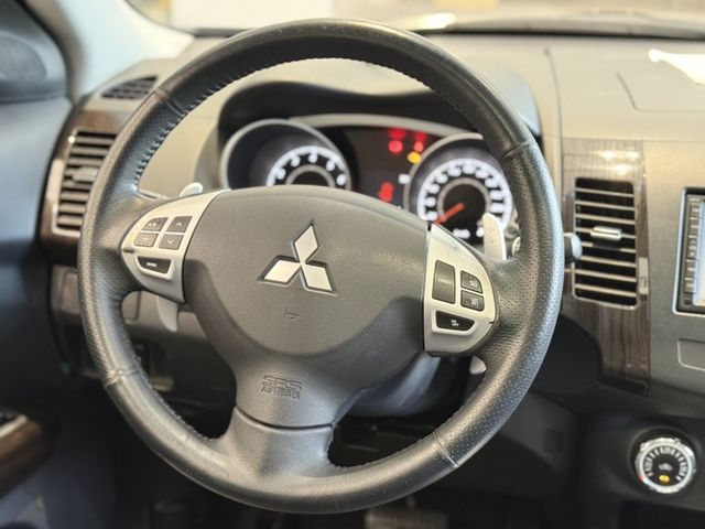 2013 奧蘭多 旗艦版 4WD 灰色2.4L 多功能方向盤 里程保證 實車實價  第9張相片