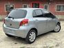 2010 豐田 YARIS G版 灰色 1.5 里程保證 實車實價 好車推薦 恆溫空調 大螢幕 倒車雷達 電動後視鏡  第16張縮圖