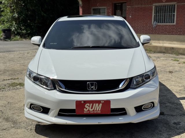 2014 本田 CIVIC 白色 1.8L 天窗 定速巡航 多功能方向盤 倒車顯影 里程保證 實車實價 歡迎試乘  第2張相片
