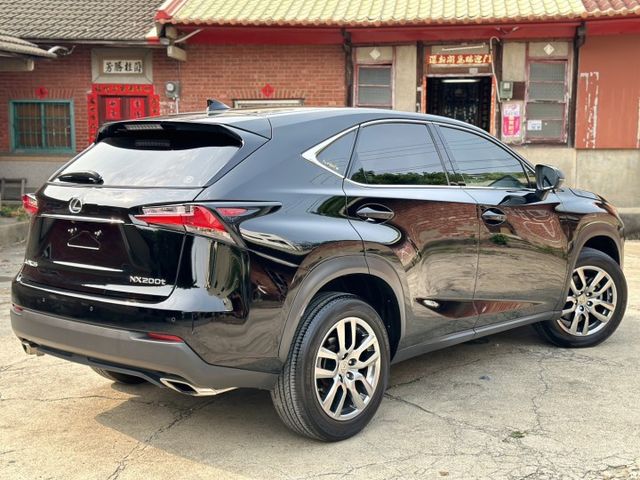 2016年 NX200T 豪華版 里程保證 原鈑件  可全額貸款 一年保固  歡迎試乘  第6張相片